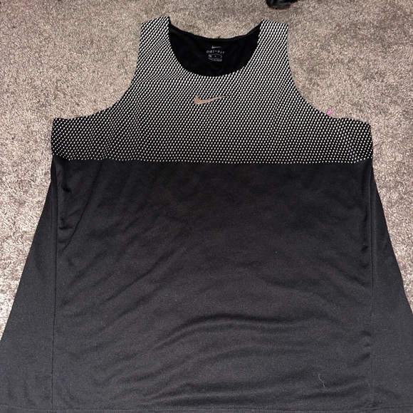 Nike Tops - Nike dri fit tank top